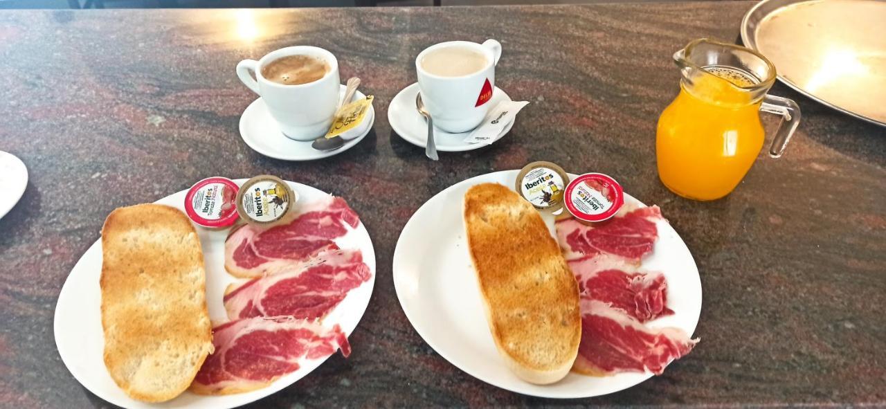 Hotel Rambla Emerita, Centro Ciudad ميريذا المظهر الخارجي الصورة